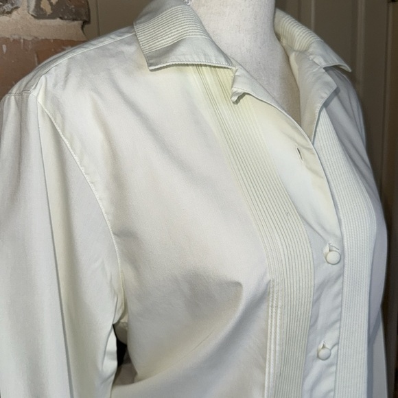 Vintage Talbots Classic Cream Ivory Pin-Tuck Button-Up Blouse Tuxedo Stripe Sz 6 - Picture 3 of 9